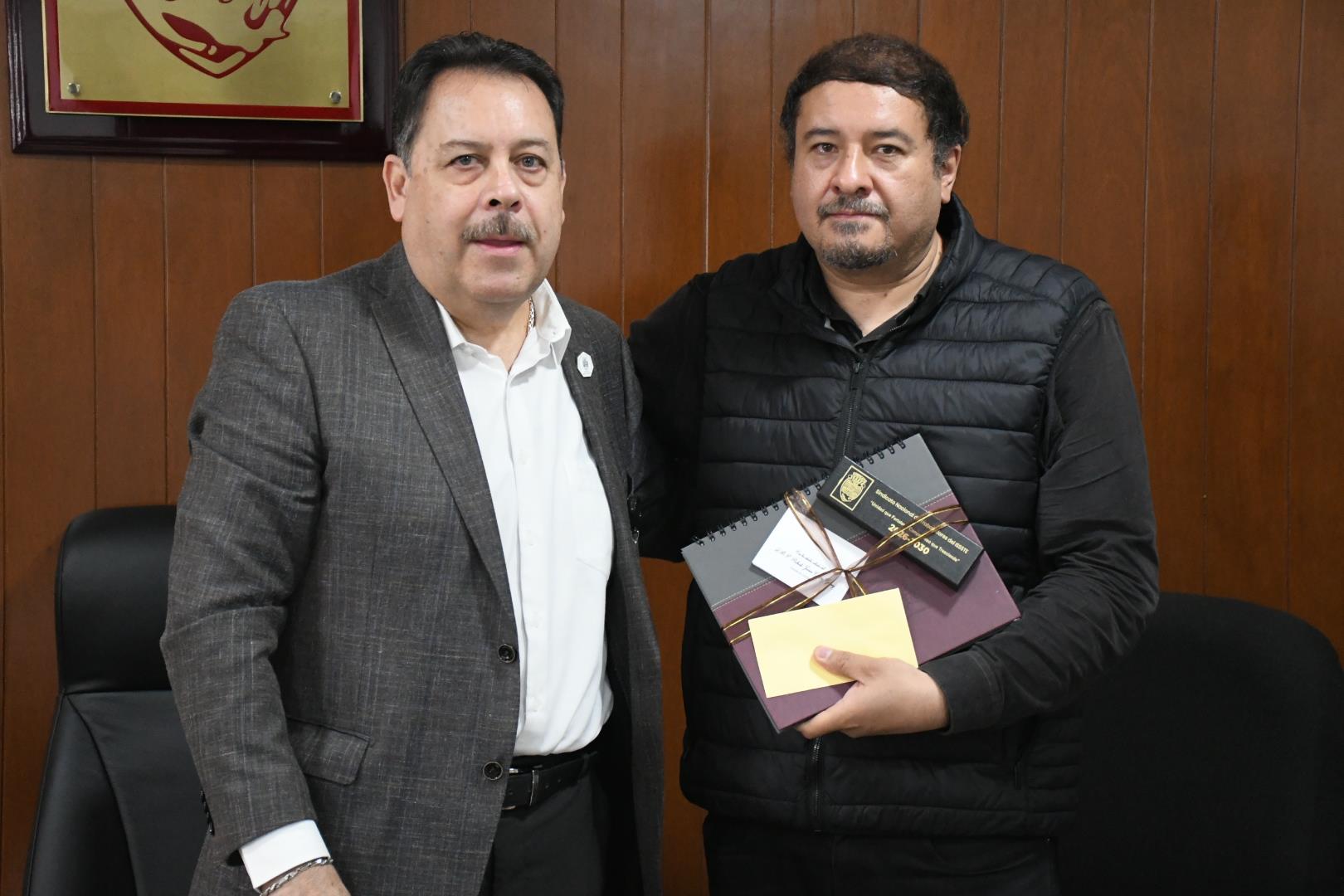 Reconocimiento al equipo jurídico del CEN del SNTISSSTE, con motivo del Día de las y los Abogados